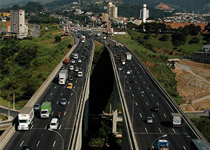 Rodovia Castelo Branco em Santana de Parnaíba